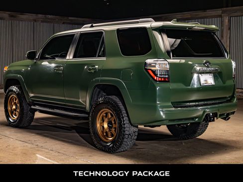 Used 2022 Toyota 4Runner TRD Sport w/ Technology Package AWD/4WD image 6