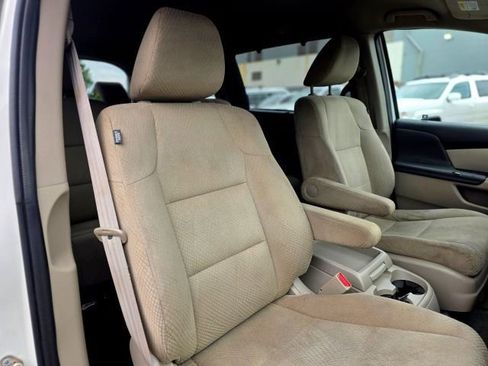 Used 2016 Honda Odyssey SE image 31