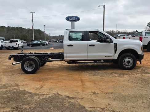New 2026 Ford F350 XL AWD/4WD image 9