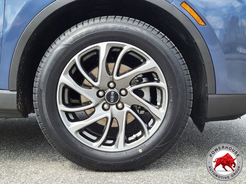 Used 2022 Lincoln Corsair FWD image 11