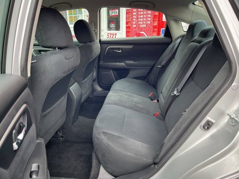Used 2015 Nissan Altima 2.5 S w/ Power Driver Seat Package FWD image 13