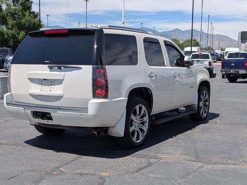 Used 2012 GMC Yukon Denali AWD/4WD image 3