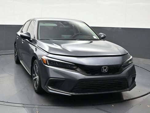 Used 2023 Honda Civic LX image 7