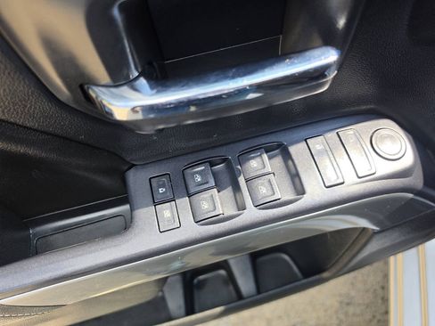 Used 2015 Chevrolet Silverado 1500 LT AWD/4WD image 11