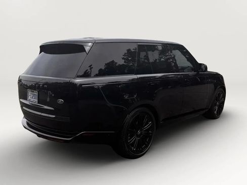 Used 2023 Land Rover Range Rover SE AWD/4WD image 9