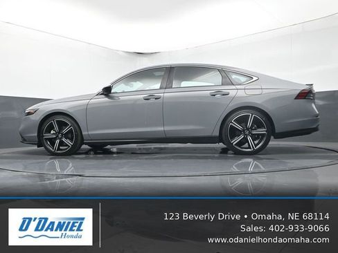 Used 2023 Honda Accord Sport image 10