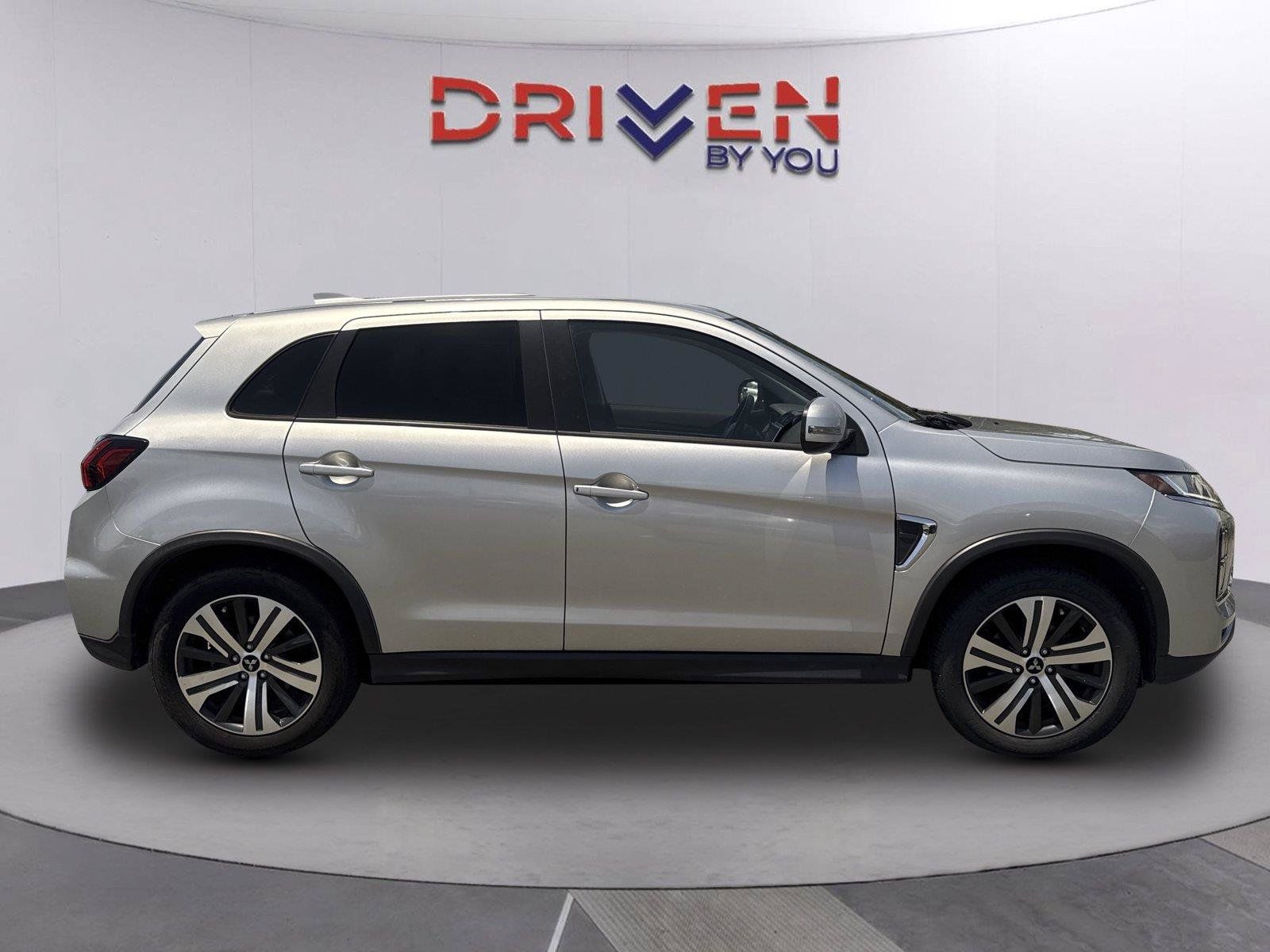 Used 2021 Mitsubishi Outlander Sport ES AWD/4WD image 3