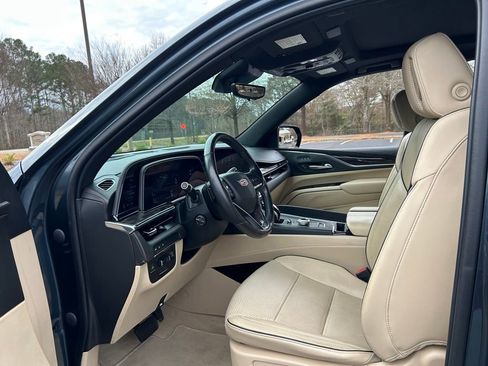 Used 2021 Cadillac Escalade ESV Premium Luxury w/ Driver Assist Tech Package image 37