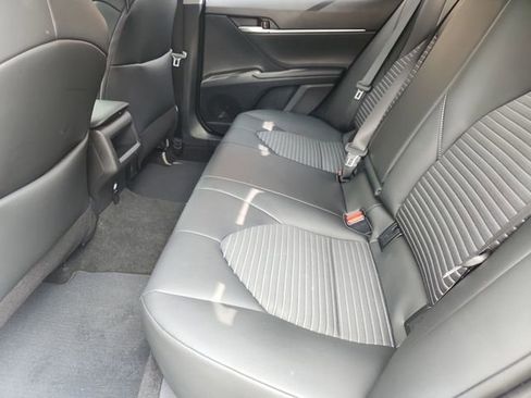 Used 2023 Toyota Camry SE image 21