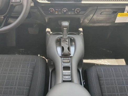 New 2026 Honda HR-V LX image 17