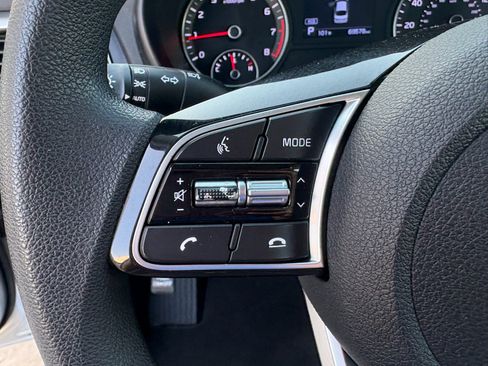 Used 2019 Kia Optima LX FWD image 13