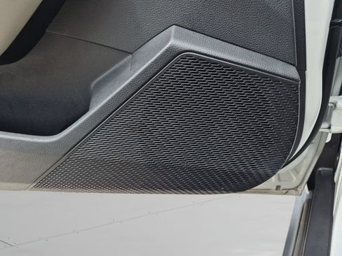 Certified 2023 Honda Accord EX image 23