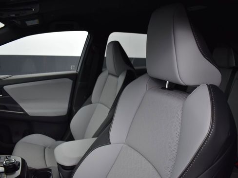 New 2026 Subaru Solterra image 12