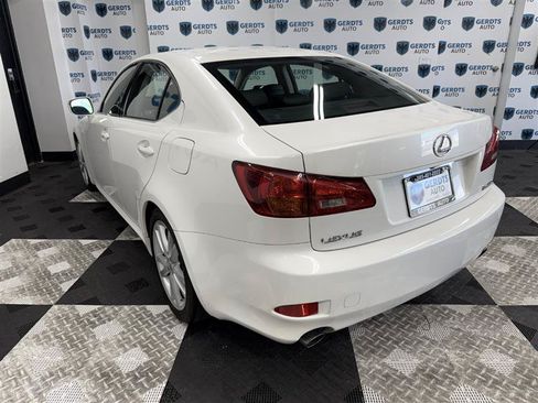 Used 2006 Lexus IS 250 RWD image 6