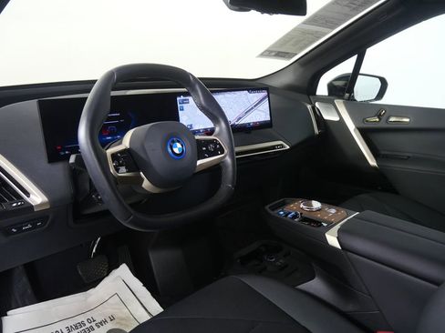 Used 2023 BMW iX M60 w/ Executive Package image 13