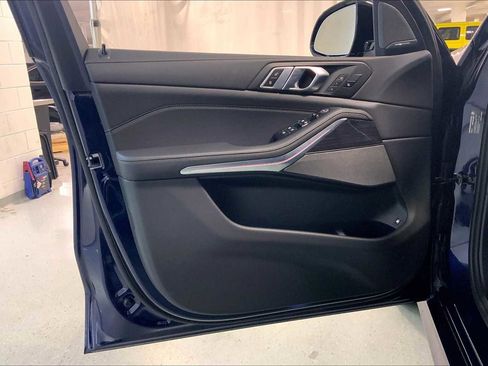 New 2026 BMW X5 xDrive50e w/ M Sport Package image 10