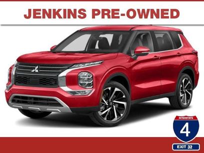 Used 2023 Mitsubishi Outlander SE