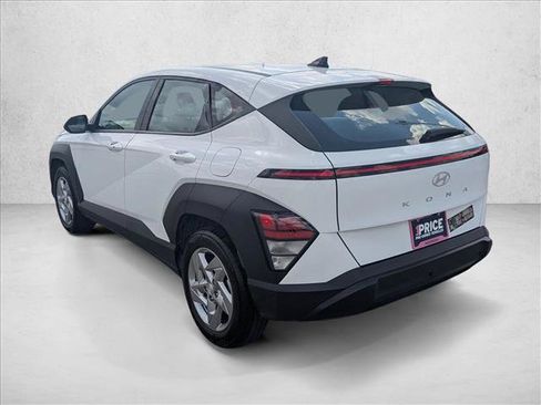 Used 2025 Hyundai Kona SE FWD image 8