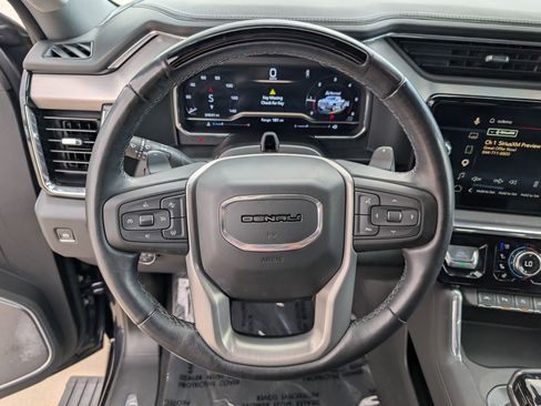 Used 2025 GMC Sierra 1500 Denali AWD/4WD image 17