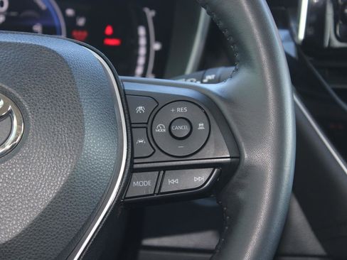 Used 2023 Toyota Corolla XLE image 26