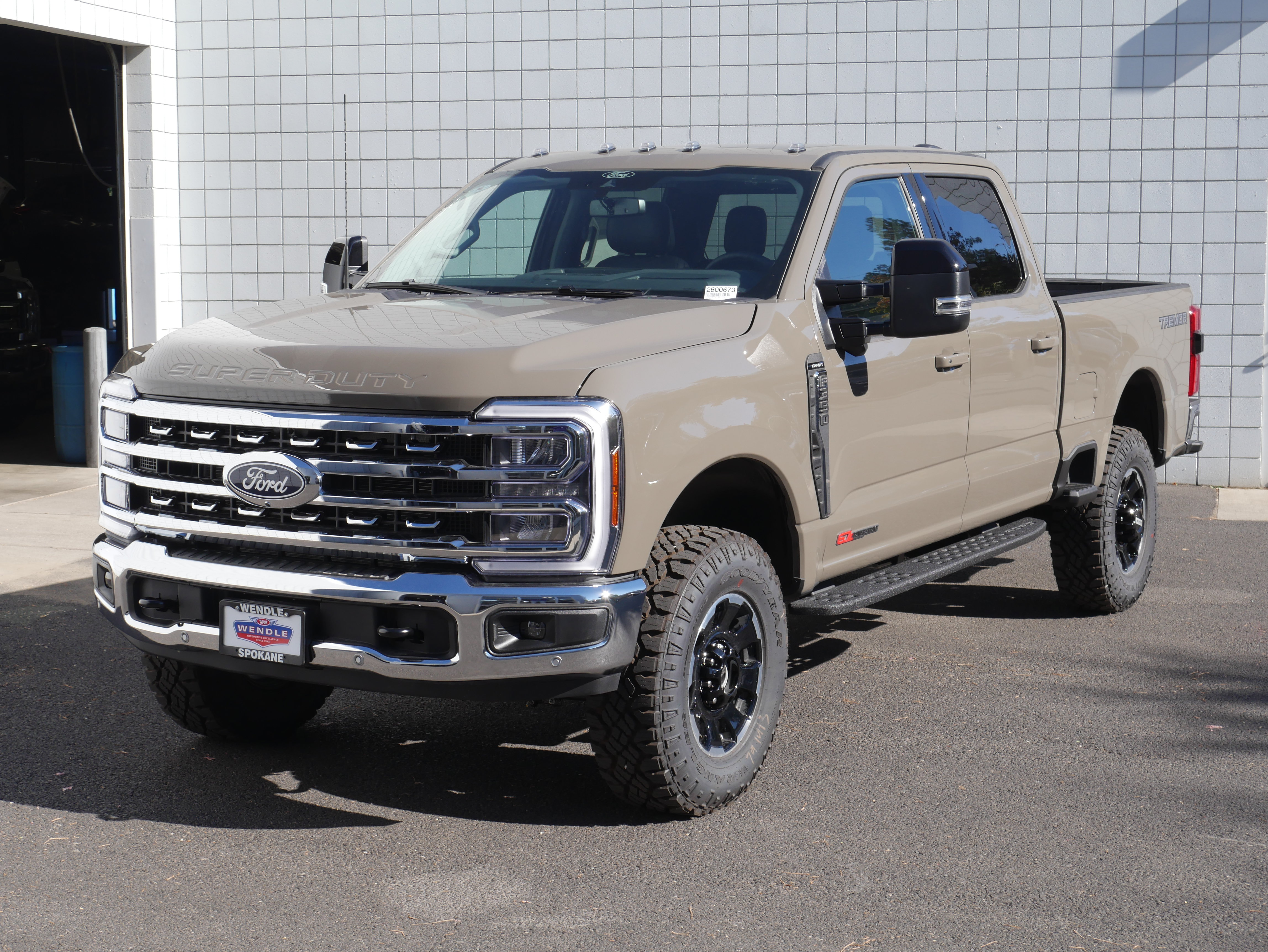 New 2027 Ford F350 Lariat w/ Tremor Off-Road Package AWD/4WD image 2