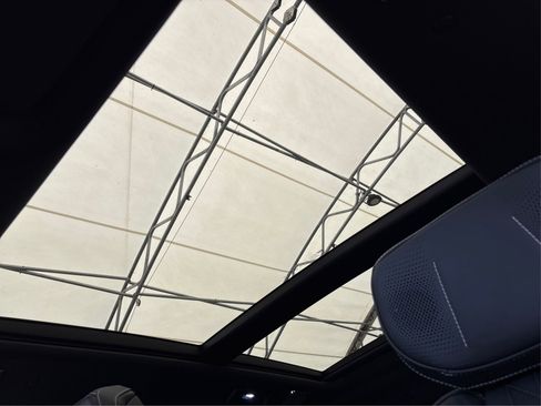 New 2026 Cadillac Lyriq V image 32