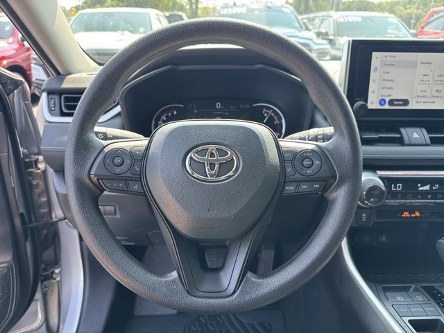 Used 2024 Toyota RAV4 XLE FWD image 26