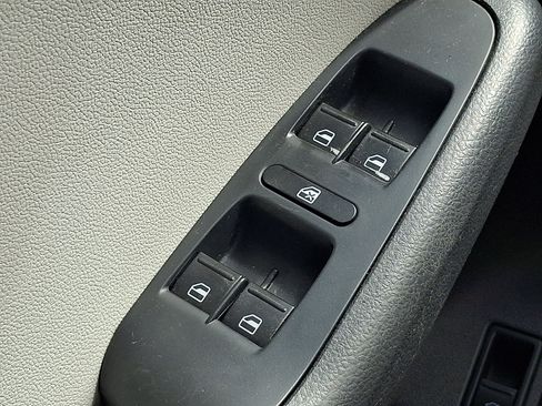 Used 2015 Volkswagen Jetta S FWD image 24