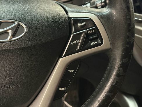 Used 2013 Hyundai Veloster RE:MIX Edition image 25