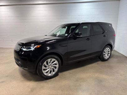 New 2025 Land Rover Discovery S