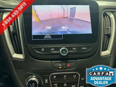 Used 2023 Chevrolet Malibu LT w/ Driver Confidence Package FWD image 16