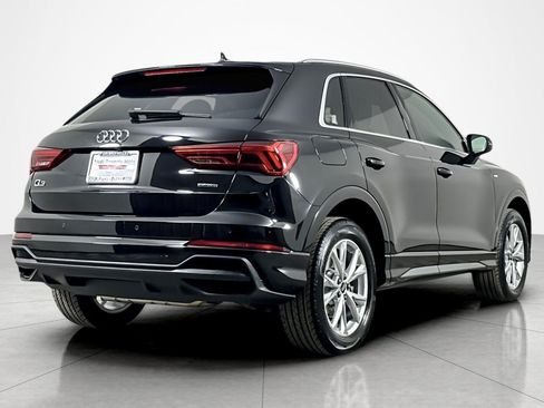 Used 2025 Audi Q3 2.0T Premium w/ Convenience Package AWD/4WD image 5