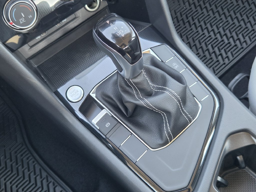 New 2027 Volkswagen Taos S FWD image 18