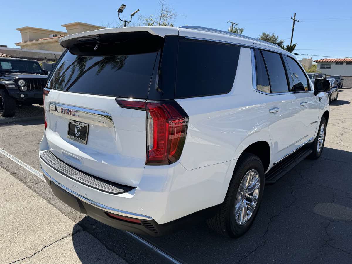 Used 2023 GMC Yukon SLT w/ SLT Premium Package RWD image 7