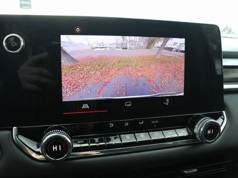 Used 2023 GMC Canyon Elevation w/ Convenience Package image 23