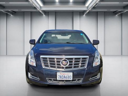 Used 2013 Cadillac XTS Premium image 2