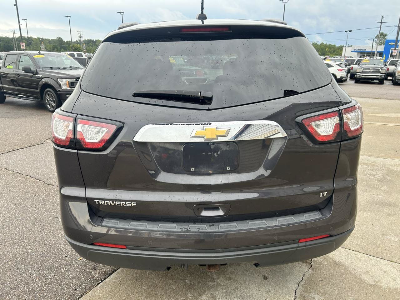 Used 2017 Chevrolet Traverse LT FWD image 6