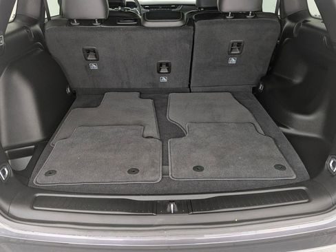 Used 2025 Jeep Grand Cherokee Limited RWD image 22