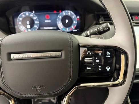 Used 2025 Land Rover Range Rover Velar S image 13