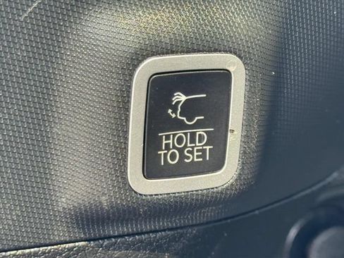 Used 2022 Jeep Grand Cherokee Summit AWD/4WD image 11