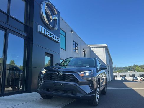 Used 2025 Toyota RAV4 XLE Premium w/ Weather Package AWD/4WD image 3