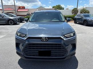 Used 2025 Toyota Grand Highlander FWD video 2