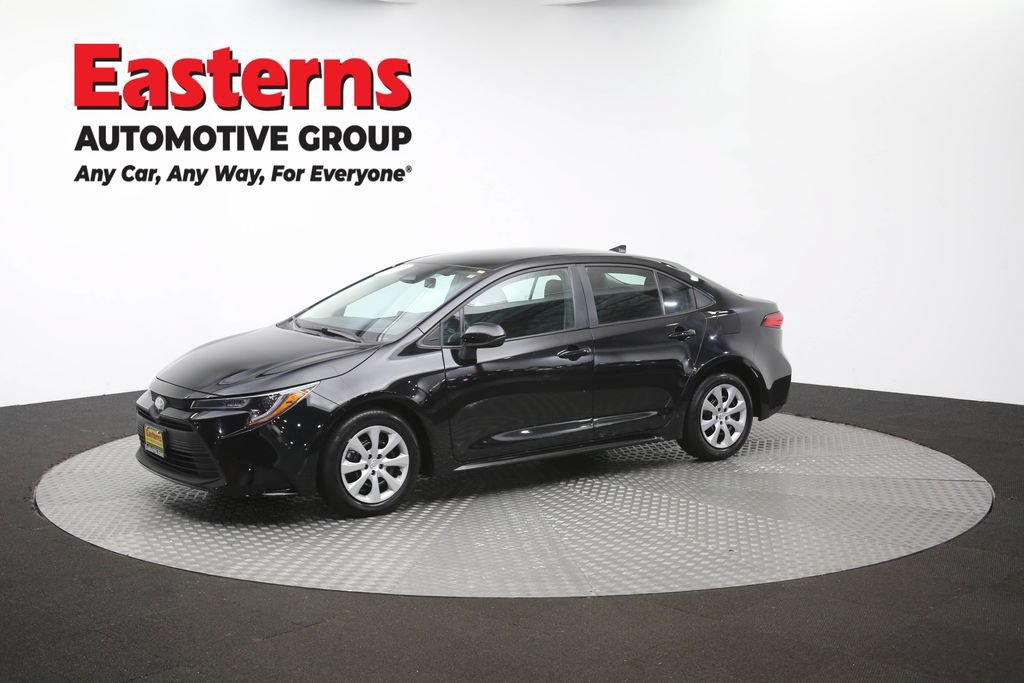Used 2025 Toyota Corolla LE FWD image 56