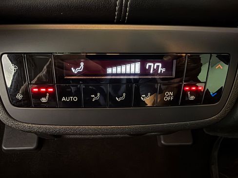 Certified 2024 Nissan Pathfinder Platinum w/ Cargo Package image 36