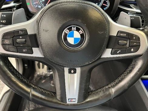 Used 2018 BMW M550i xDrive AWD/4WD image 12
