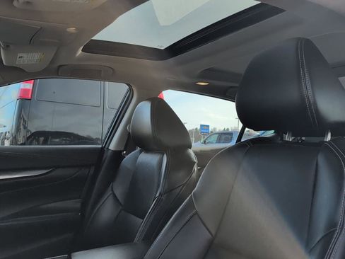 Used 2023 Nissan Maxima SL image 35