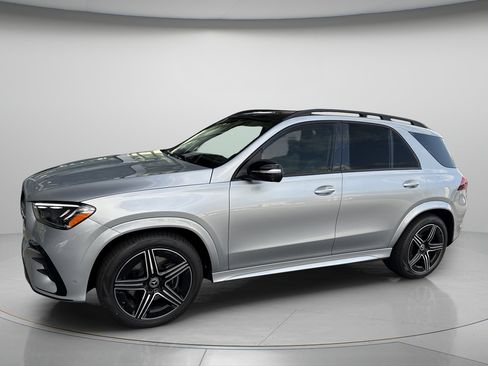 Certified 2026 Mercedes-Benz GLE 450 4MATIC image 2
