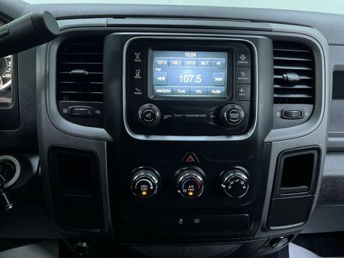 Used 2014 RAM 1500 Express RWD image 19