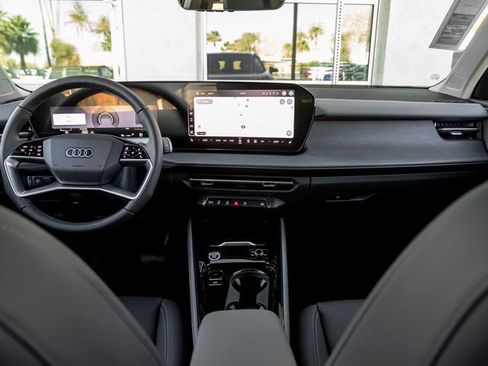 New 2026 Audi Q3 quattro 2.0T AWD/4WD image 22
