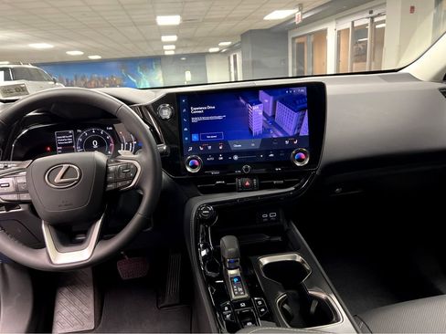 Used 2023 Lexus NX 350 AWD image 35